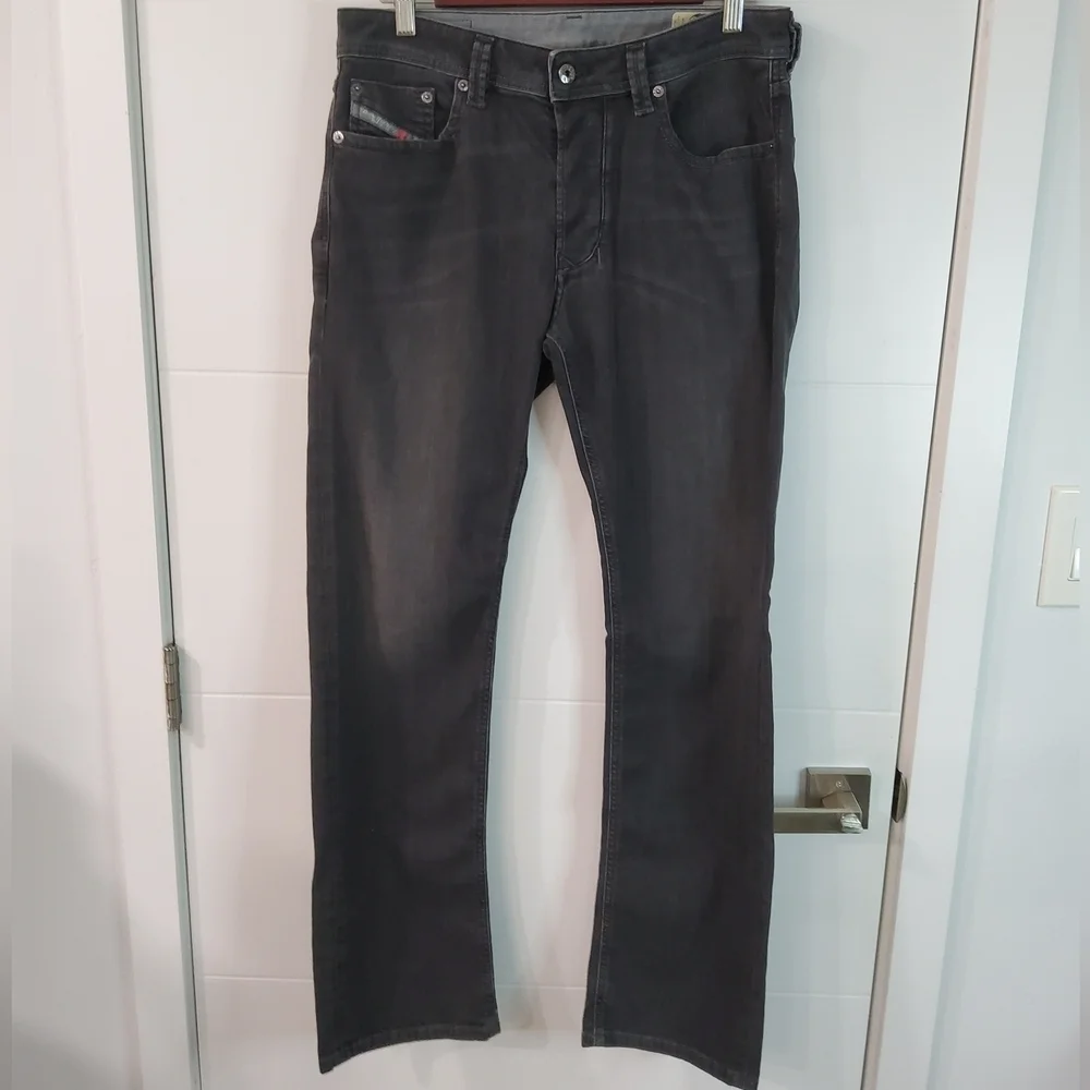 Diesel Larkee Regular Straight Jeans Size W-31 L-30